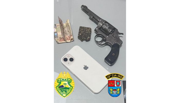 Laranjeiras - Casal é preso com revólver e maconha no bairro São Francisco 